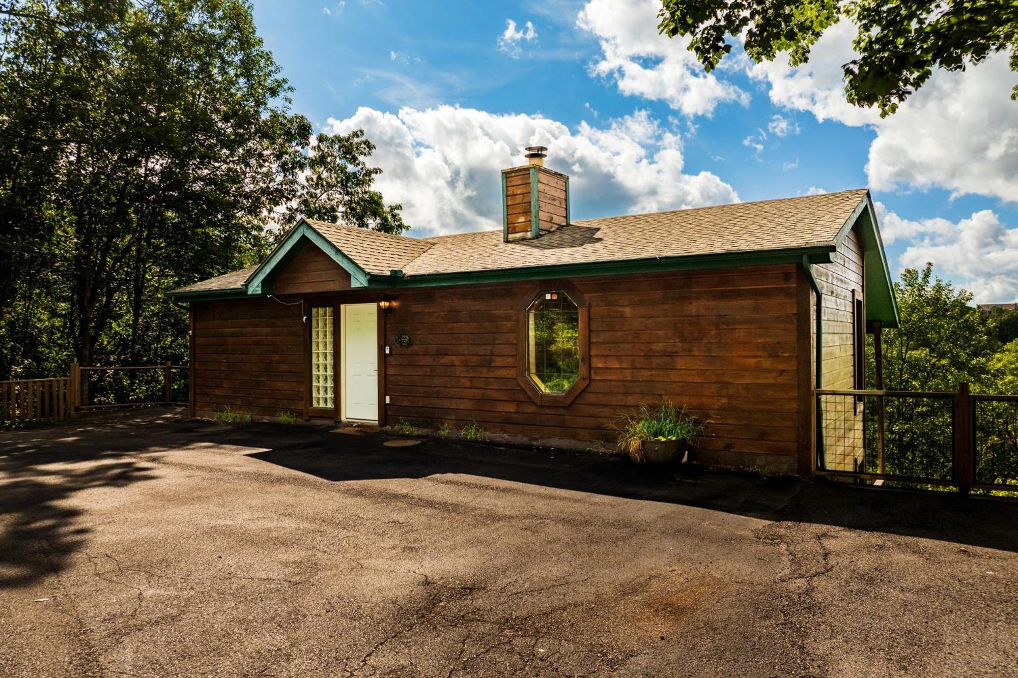 ガトリンバーグ Elevista - Quaint&Private-Views-Hottub-Pooltable-Bears-3 Clubhouse Poolsヴィラ エクステリア 写真