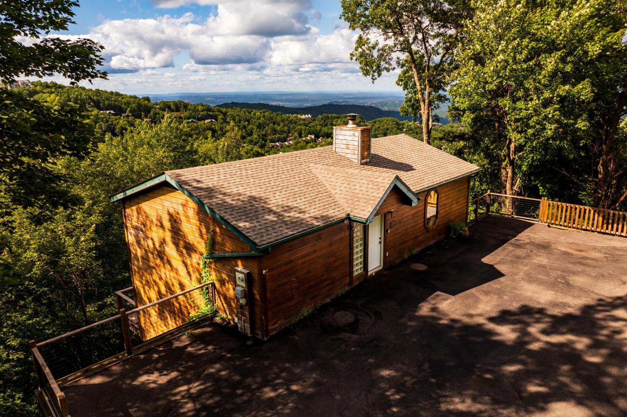 ガトリンバーグ Elevista - Quaint&Private-Views-Hottub-Pooltable-Bears-3 Clubhouse Poolsヴィラ エクステリア 写真