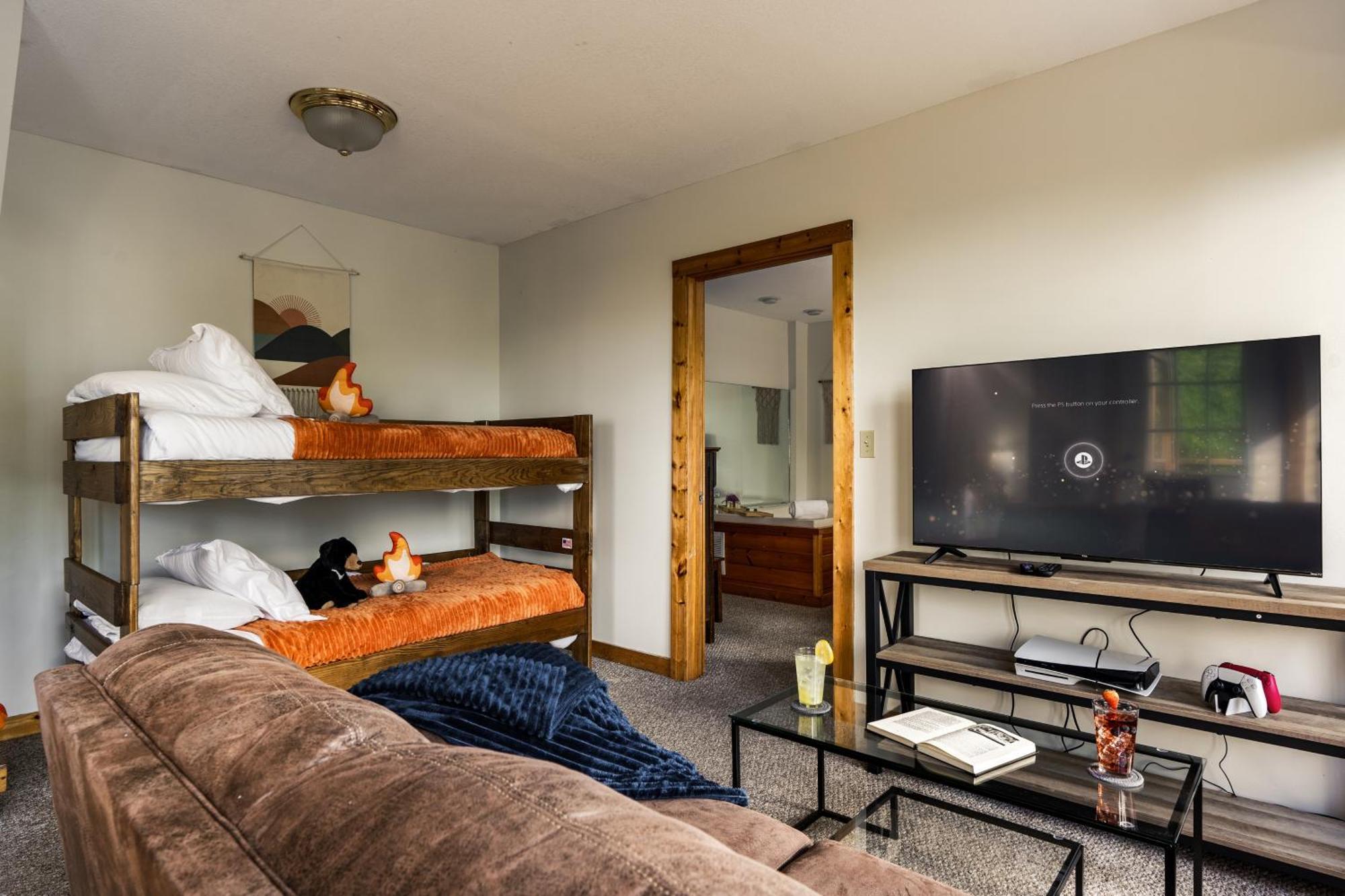 ガトリンバーグ Elevista - Quaint&Private-Views-Hottub-Pooltable-Bears-3 Clubhouse Poolsヴィラ エクステリア 写真